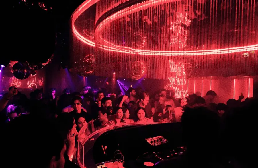 Victoria The Club