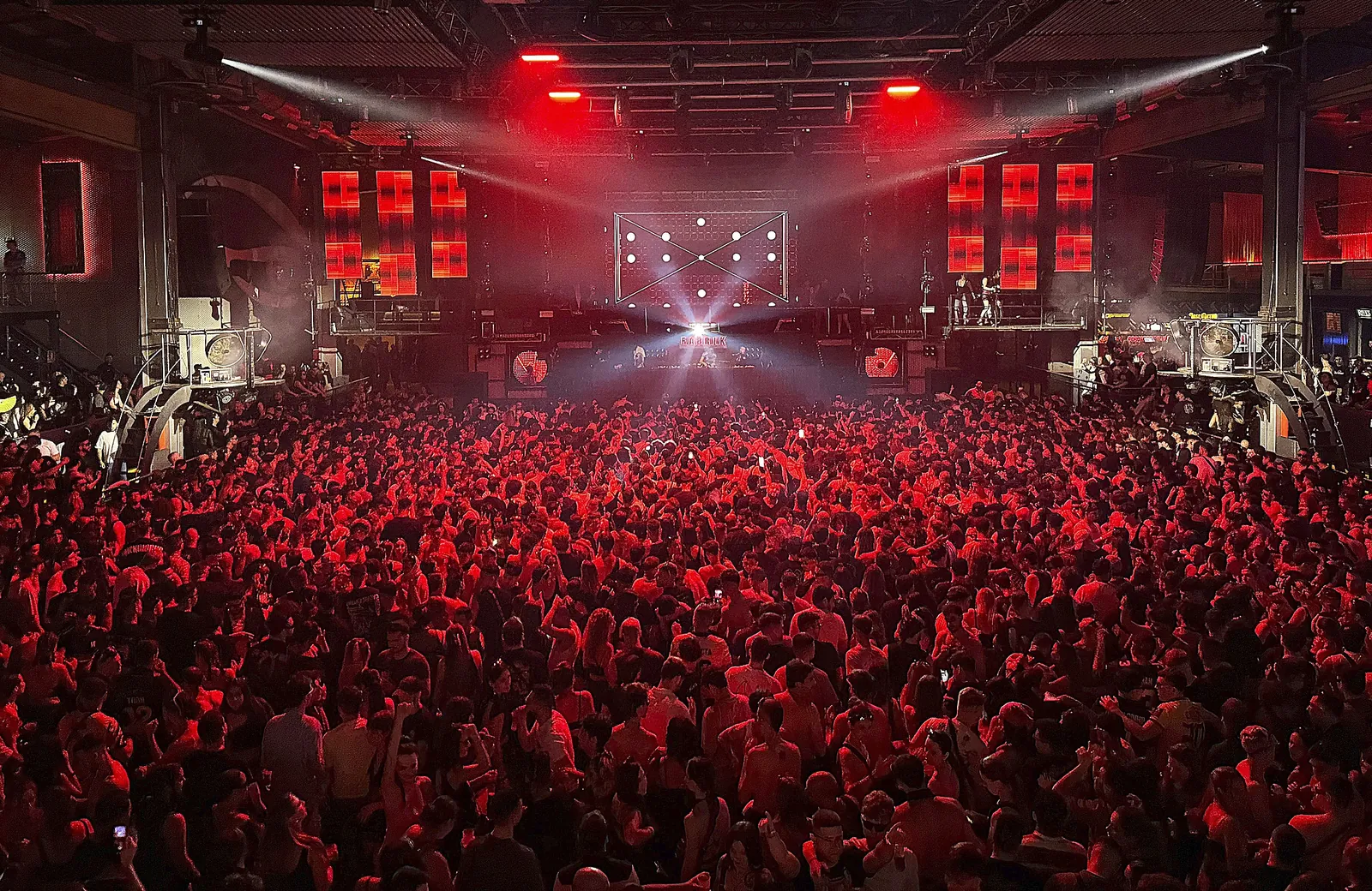Fabrik, techno, Humanes, Madrid.