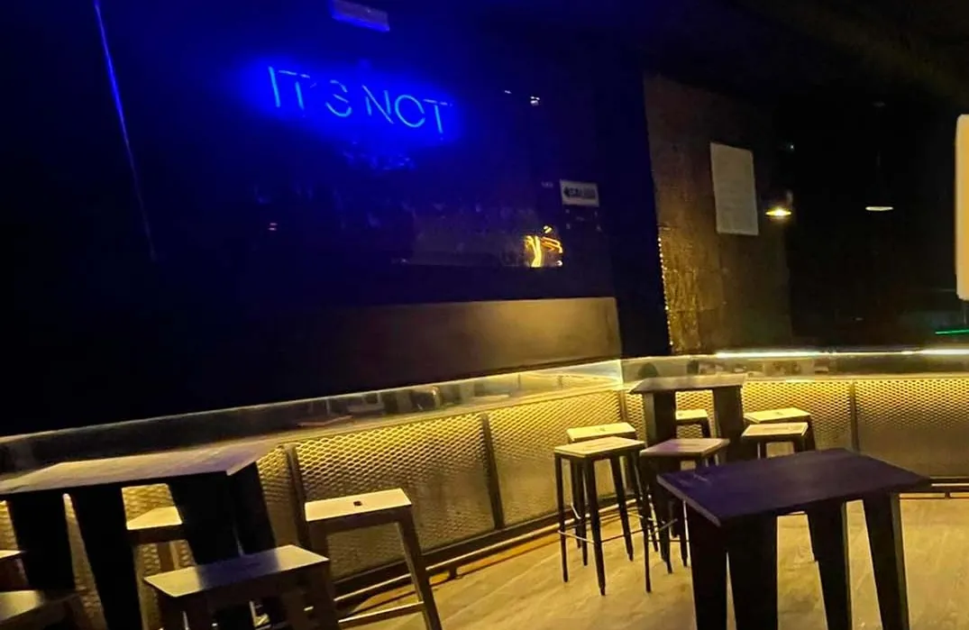 La Nuit, comercial, Tetuán, Madrid.